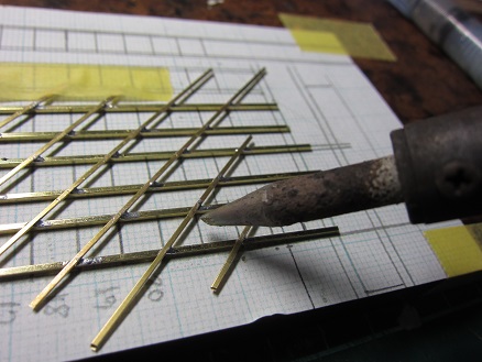 �O�A�g���X�S��