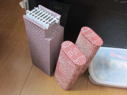 �O�A�g���X�S��