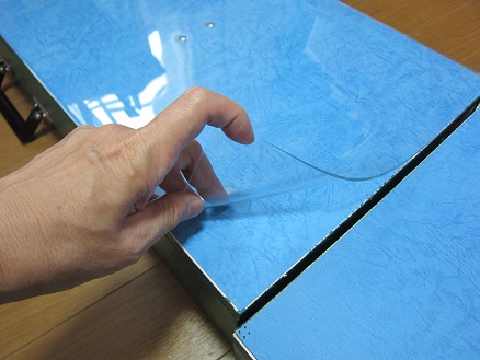 �O�A�g���X�S��