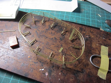 �O�A�g���X�S��