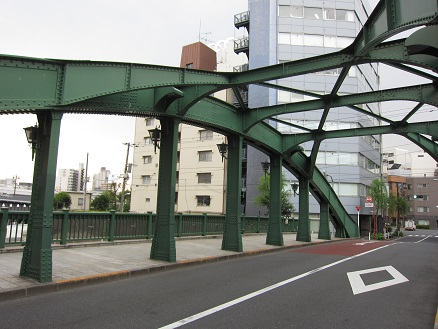 ��m�q���Q