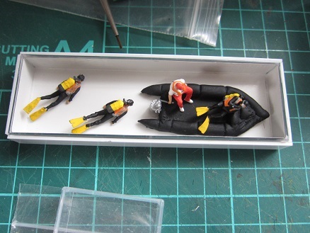 ��m�q���Q